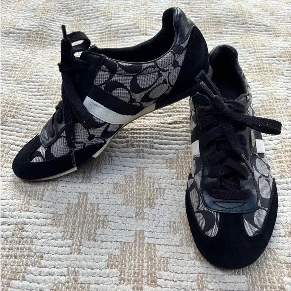 Coach Monogram Black and White Sneakers s-l400.jpg main image 4